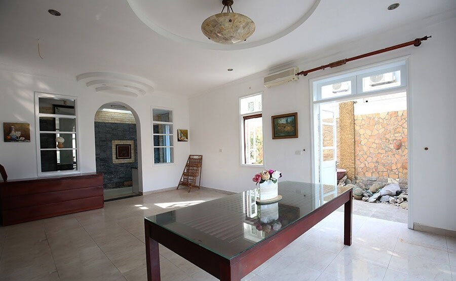 Fully furnished villa in block D- Ciputra 
